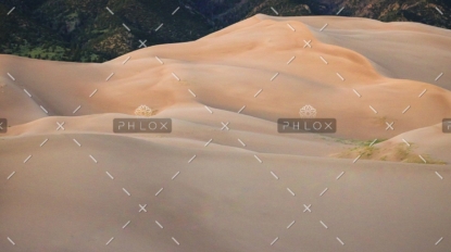 demo-attachment-47-andrew-gloor-576171-unsplash-1